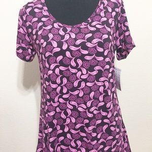 NWT LuLaRoe Classic T